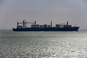 3700751811.jpg